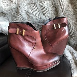 Wedge booties